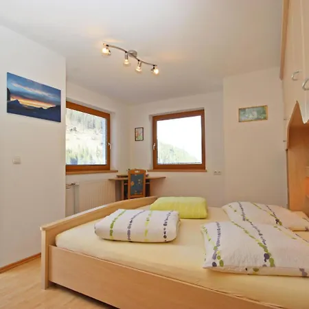 Apartment Tschiderer.1 Pettneu am Arlberg